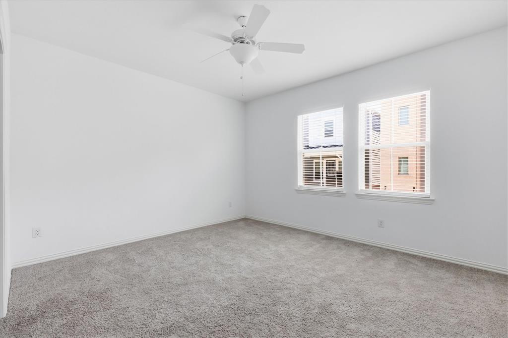 7572 Laburnam Road Property Photo 15