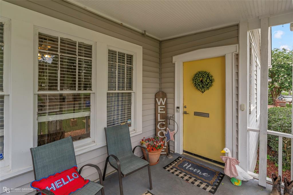 639 Ratcliff Property Photo 5