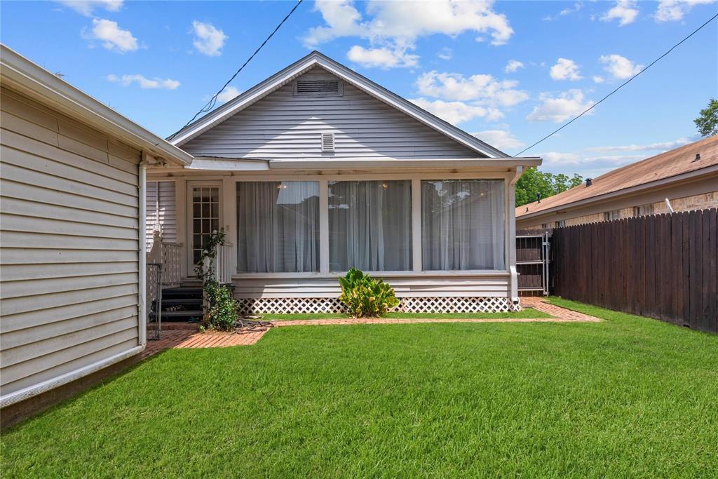 639 Ratcliff Property Photo 29