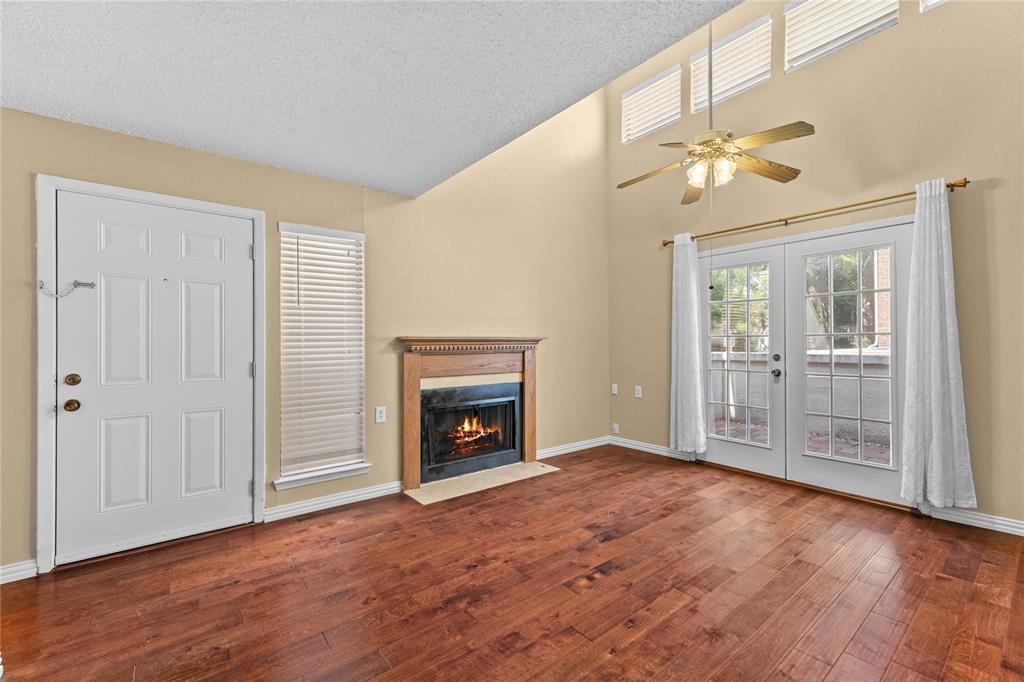 9623 Walnut Street 8102 Property Photo 6