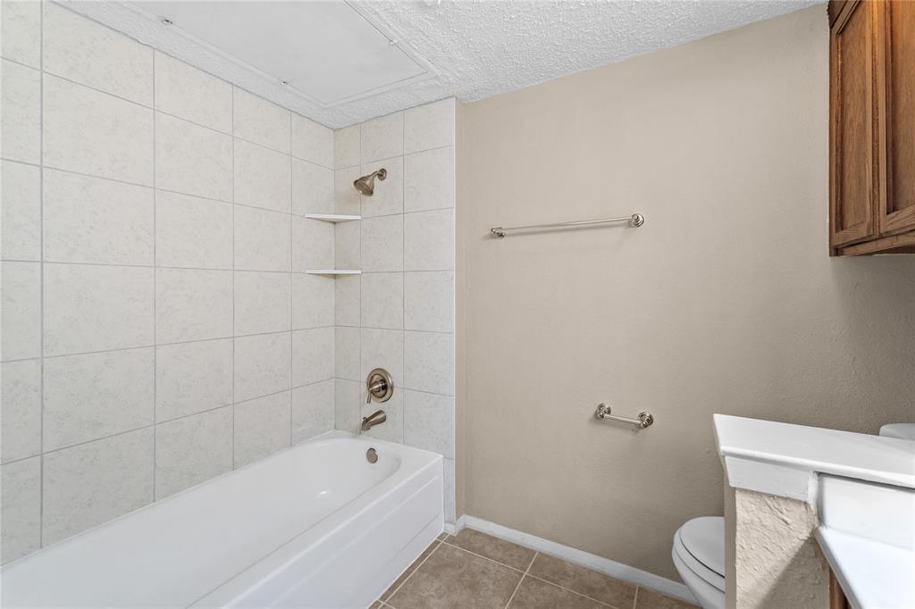 9623 Walnut Street 8102 Property Photo 16