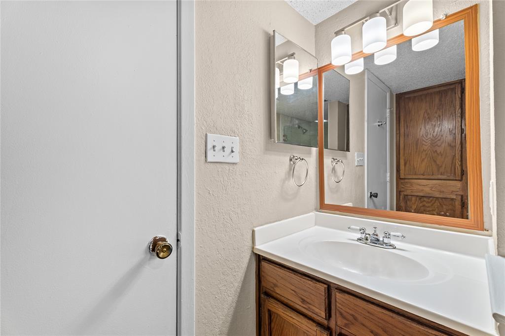 9623 Walnut Street 8102 Property Photo 20