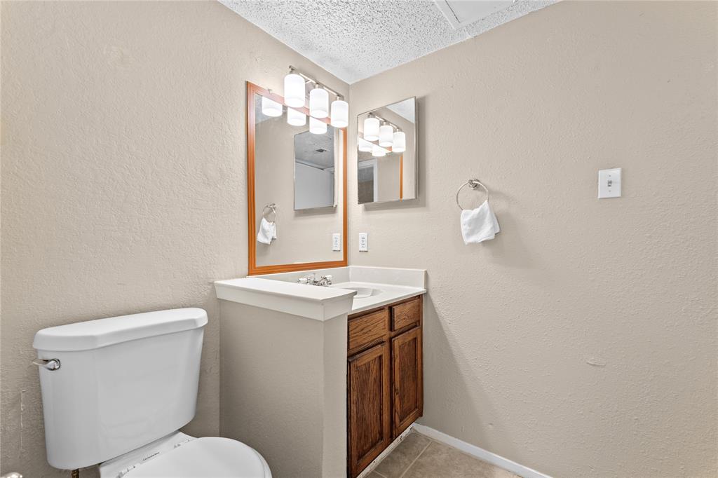 9623 Walnut Street 8102 Property Photo 22