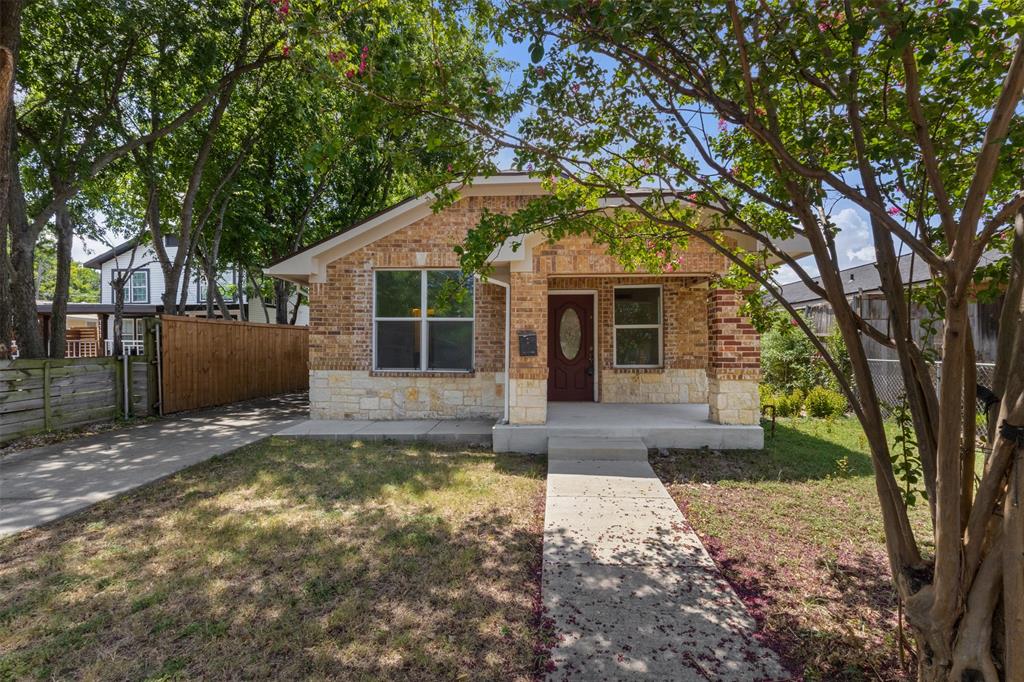 1107 S Waverly Drive Property Photo 1