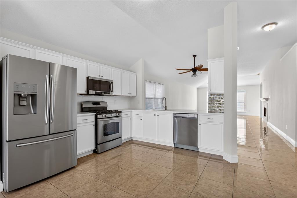 4817 Barnhill Lane Property Photo 15