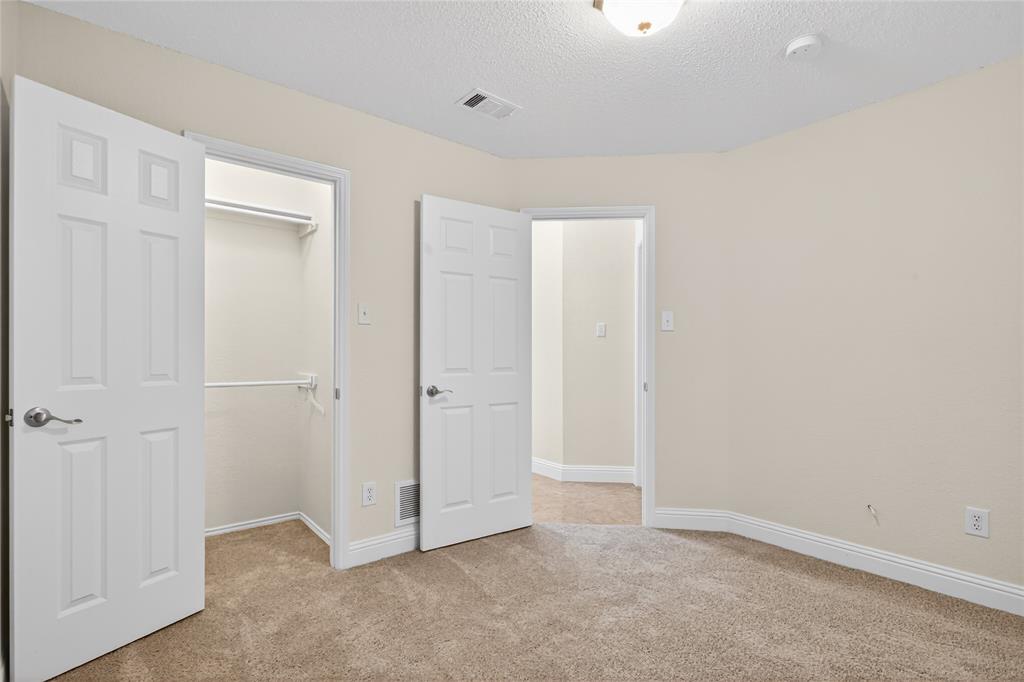 4817 Barnhill Lane Property Photo 33