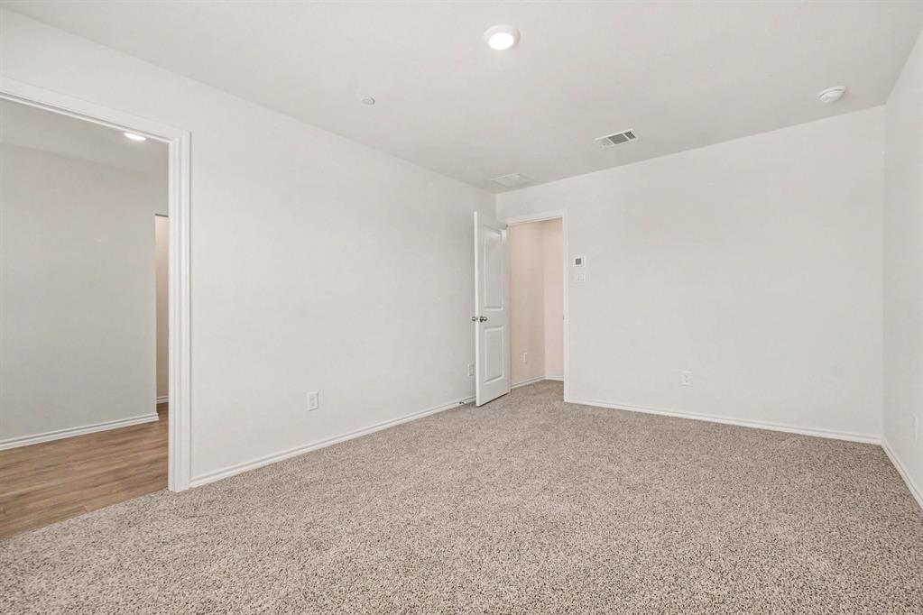 125 Arbor Drive Property Photo 13