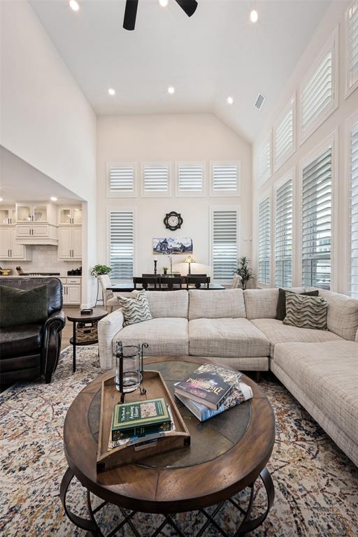 1624 18th Street Property Photo 9