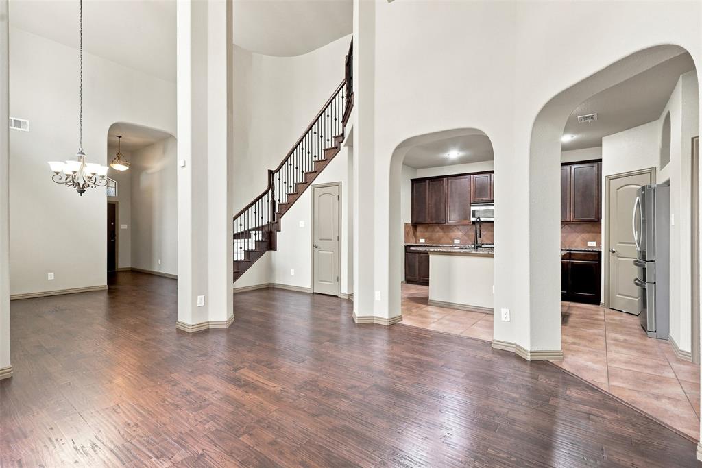 6918 Nava Property Photo 9