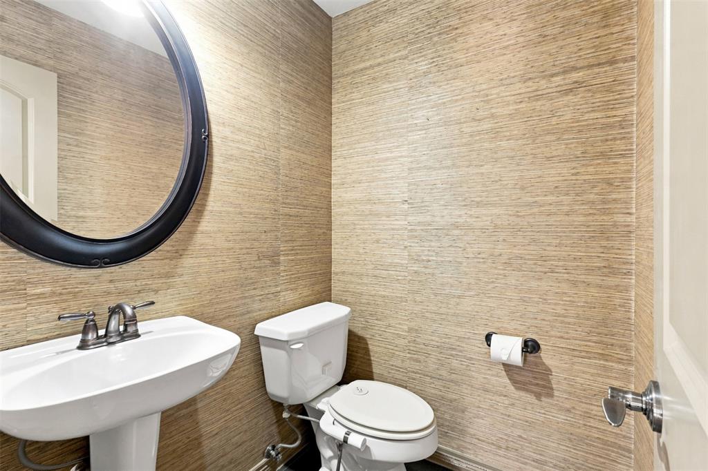 6918 Nava Property Photo 14