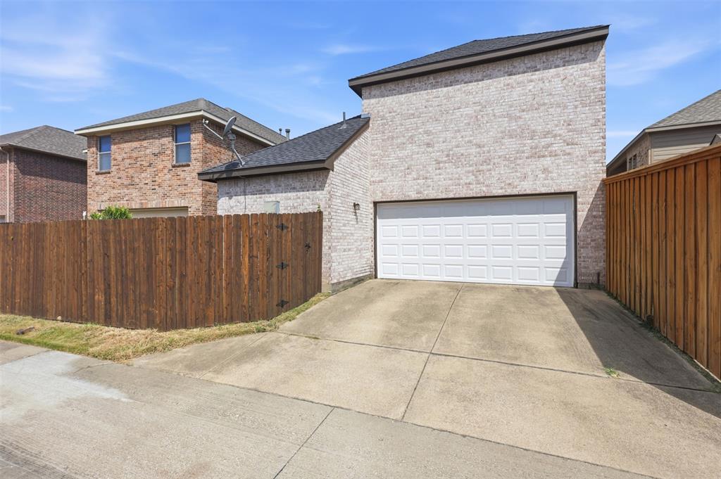 6918 Nava Property Photo 32