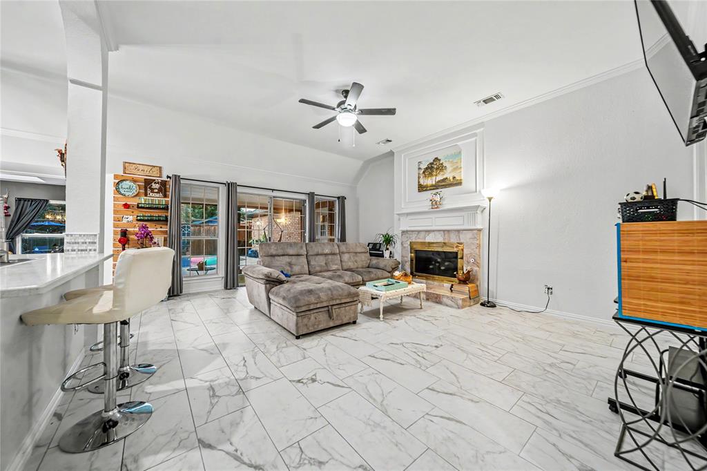 2530 Cresthaven Drive Property Photo 19