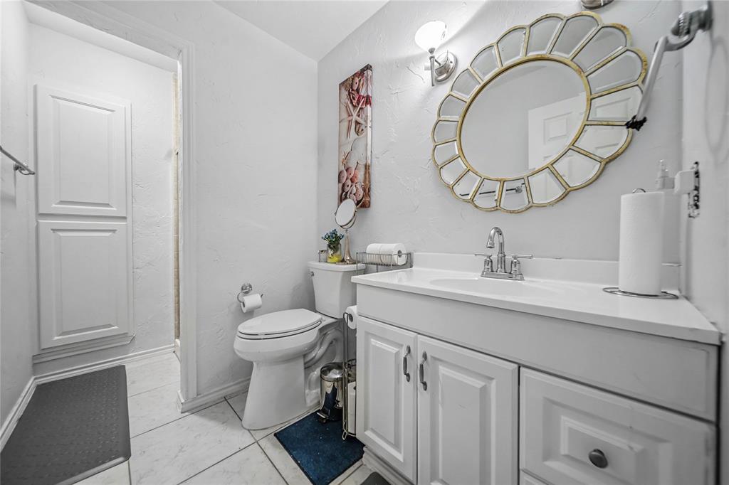 2530 Cresthaven Drive Property Photo 33