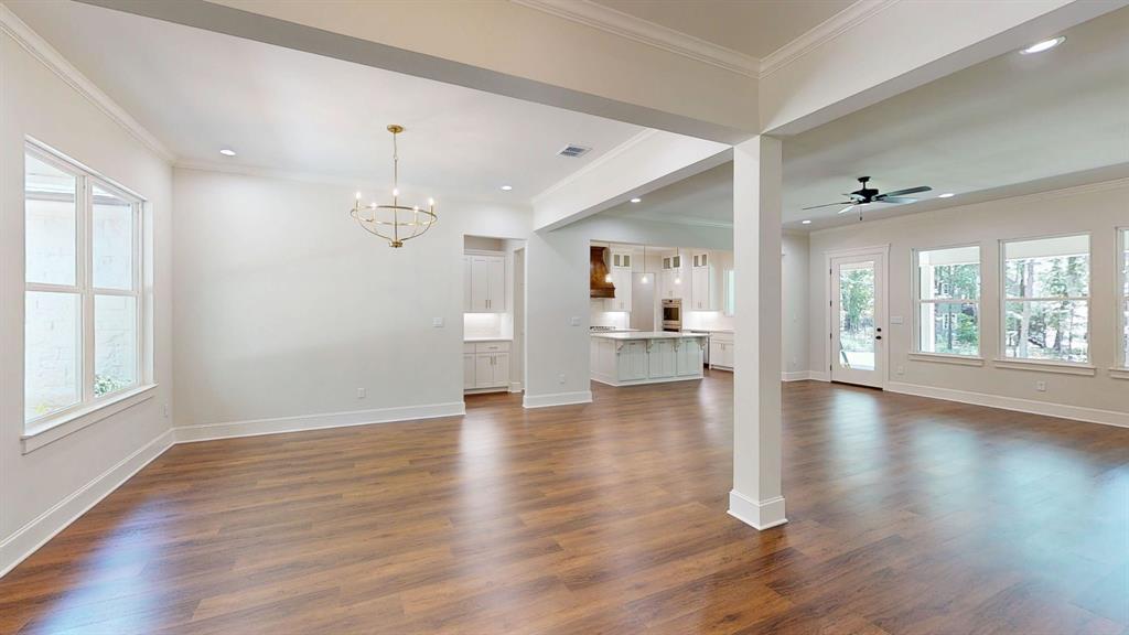 15337 Lakeside Drive Property Photo 4