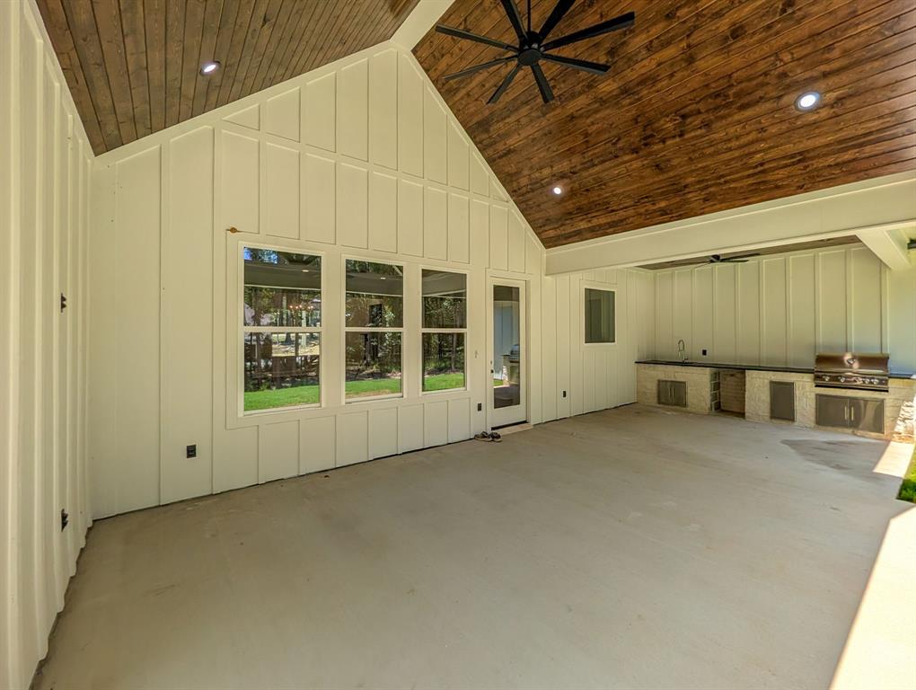 15337 Lakeside Drive Property Photo 38