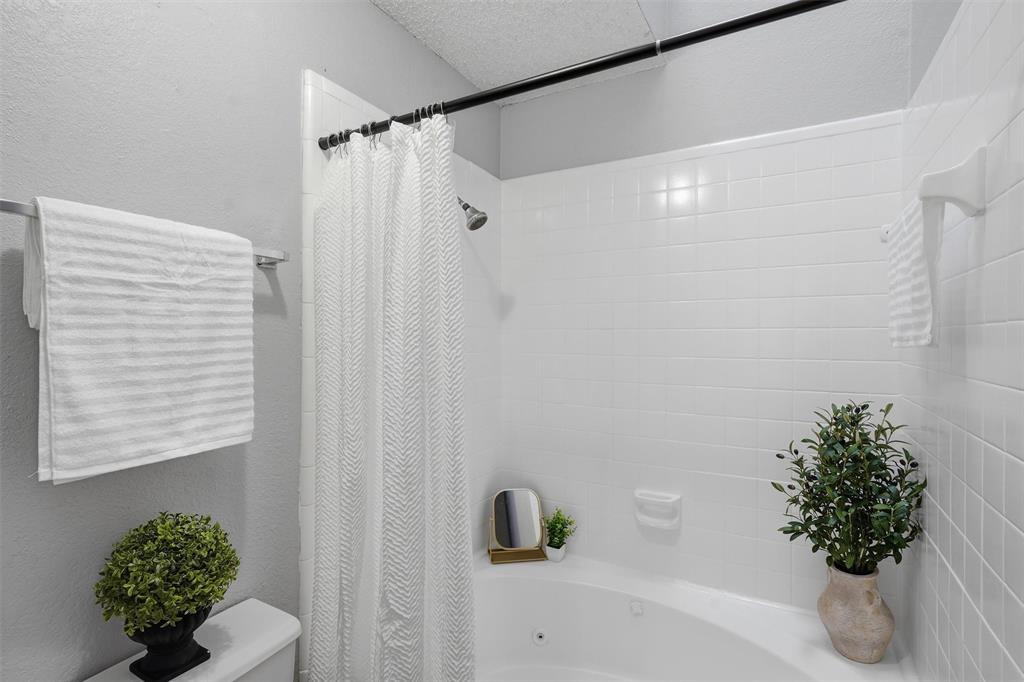 912 Turner Court Property Photo 25
