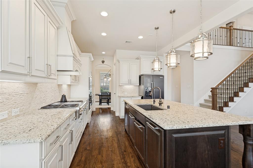 6409 Biltmore Lane Property Photo 9