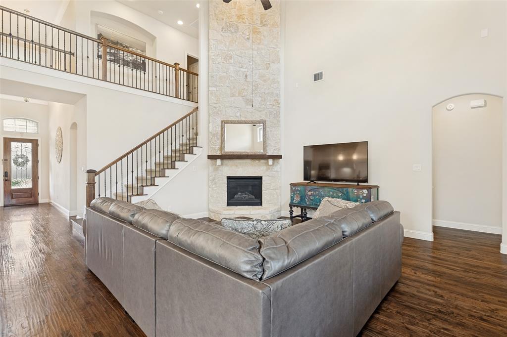 6409 Biltmore Lane Property Photo 13