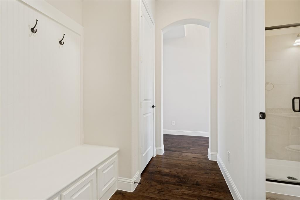 6409 Biltmore Lane Property Photo 21