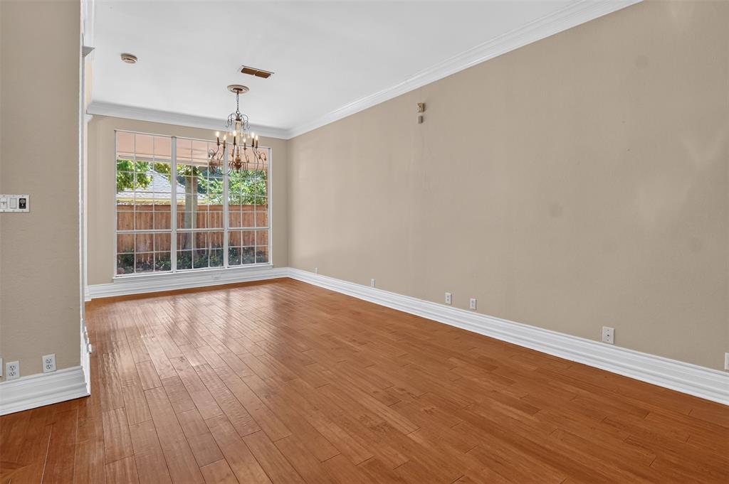 4925 Courtside Drive Property Photo 10