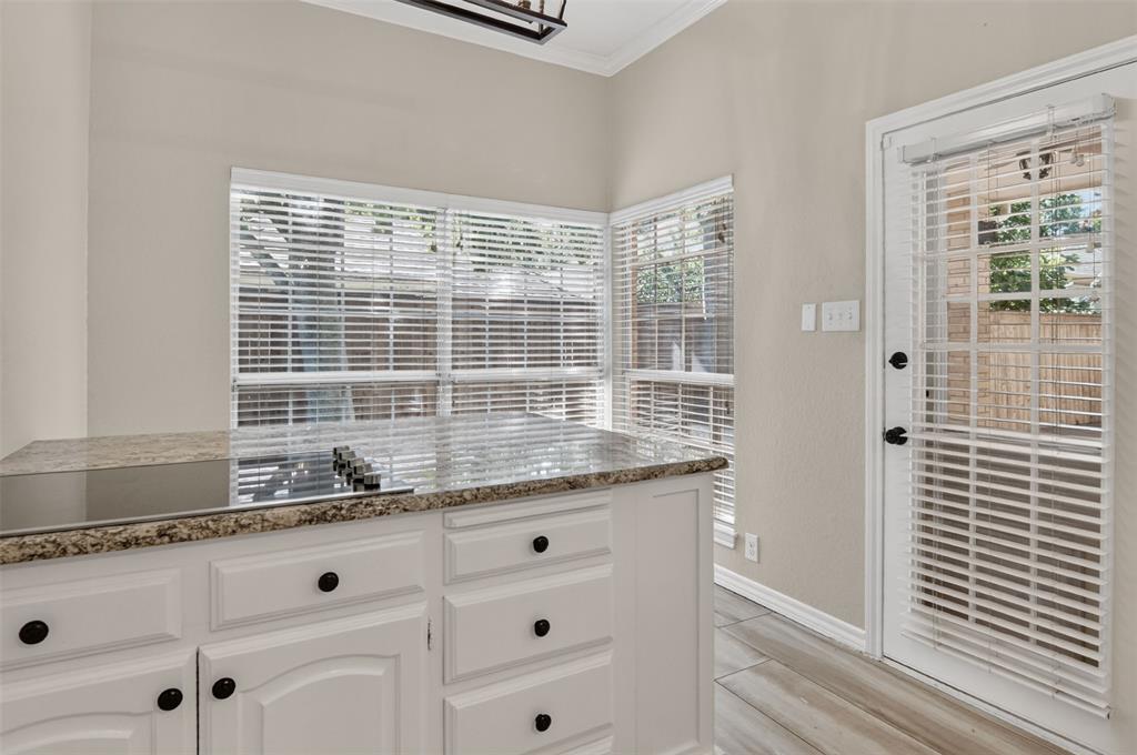 4925 Courtside Drive Property Photo 19