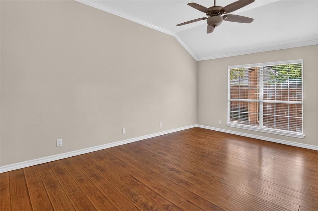 4925 Courtside Drive Property Photo 21