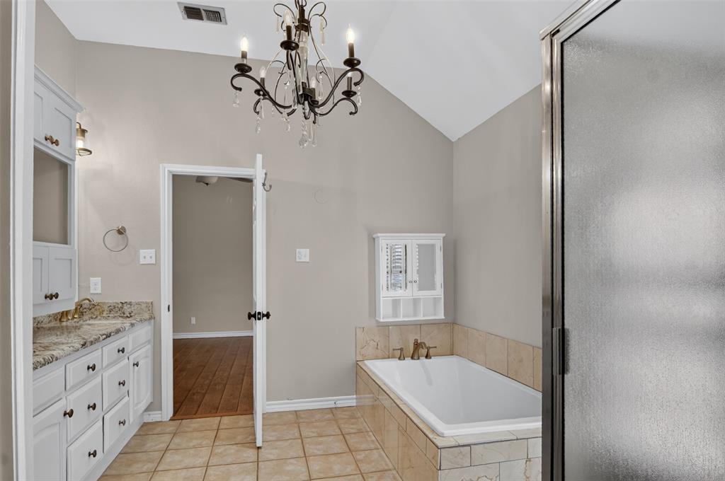 4925 Courtside Drive Property Photo 24