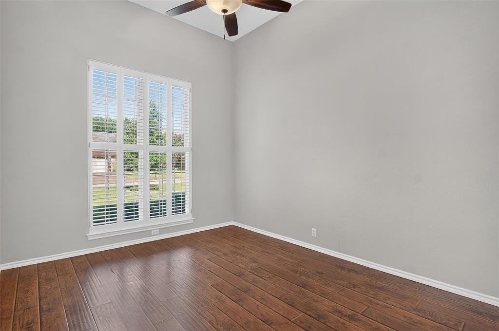 4925 Courtside Drive Property Photo 29