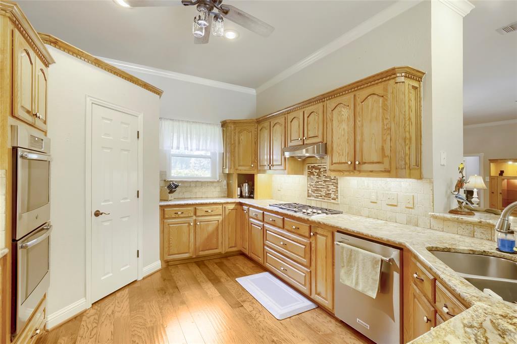 1573 Oak Bend Drive Property Photo 8