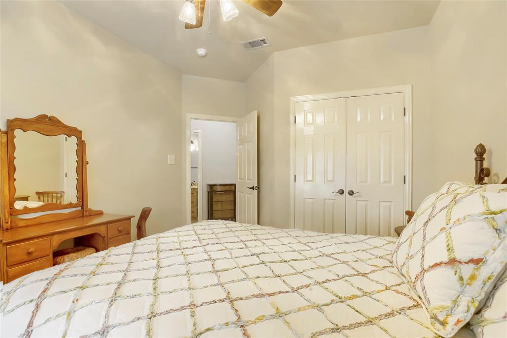 1573 Oak Bend Drive Property Photo 16