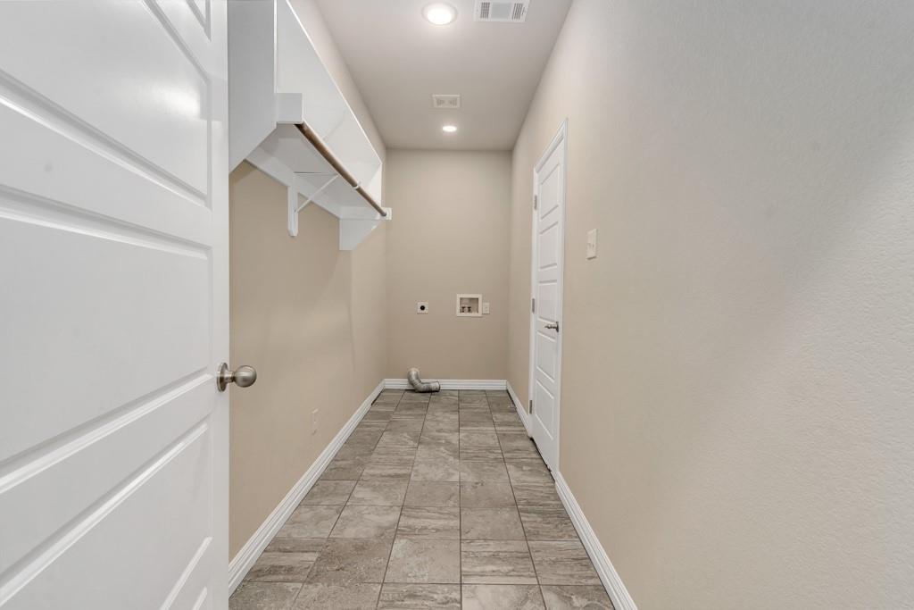 808 Chestnut Grove Drive Property Photo 25
