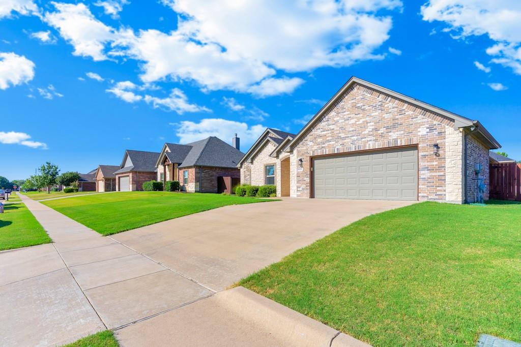 808 Chestnut Grove Drive Property Photo 36