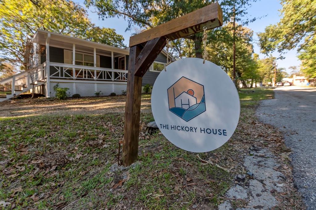308 Hickory Drive Property Photo 1