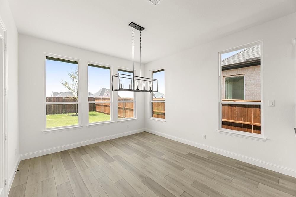 2904 Manchester Court Property Photo 15