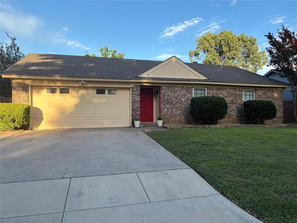 6309 Elm Springs Drive Property Photo 1