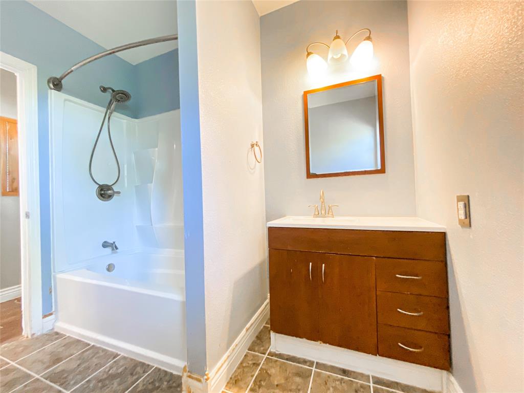 1195 County Road 415 Property Photo 24
