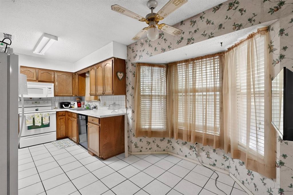 6403 Running Creek Drive Property Photo 9