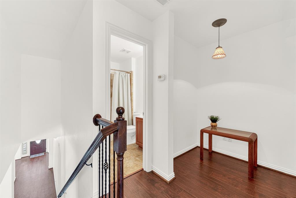 5729 New Castle Drive Property Photo 33
