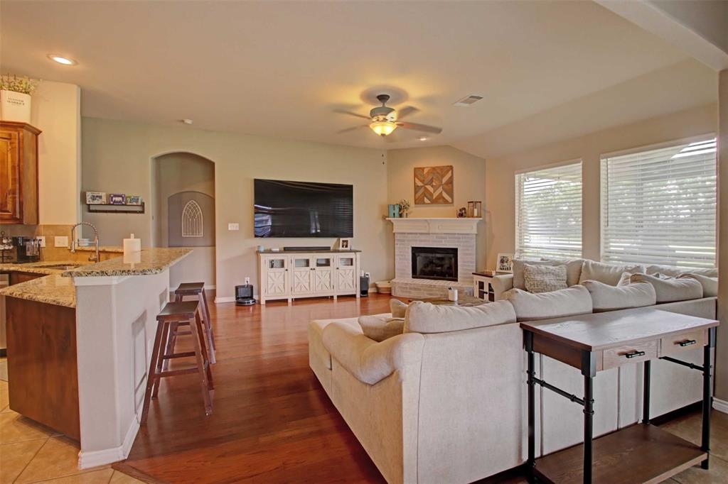 108 Champions Way Property Photo 11