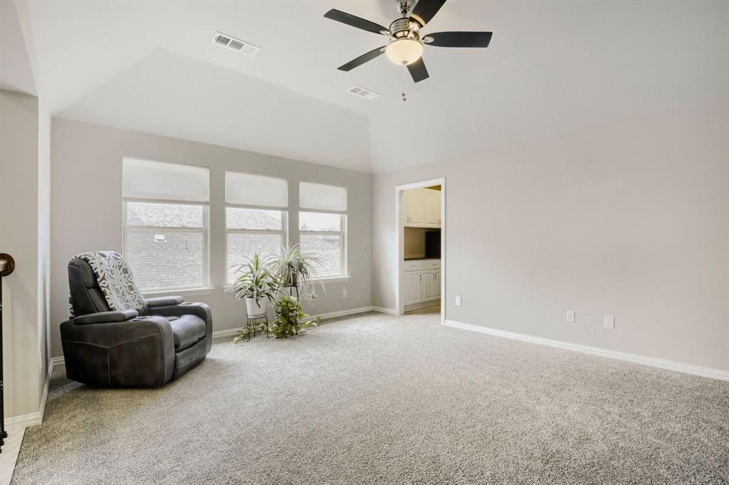 1105 Somerset Circle Property Photo 14