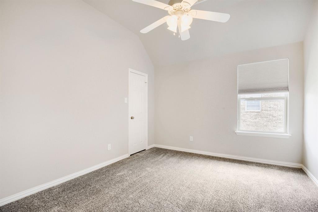 1105 Somerset Circle Property Photo 21