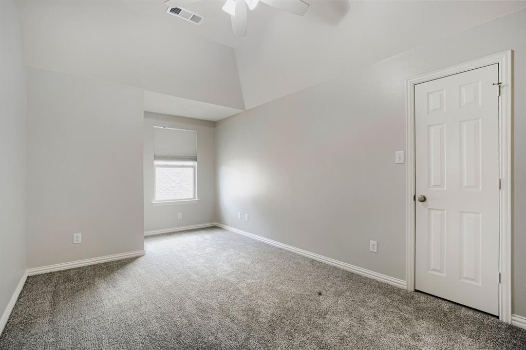 1105 Somerset Circle Property Photo 22