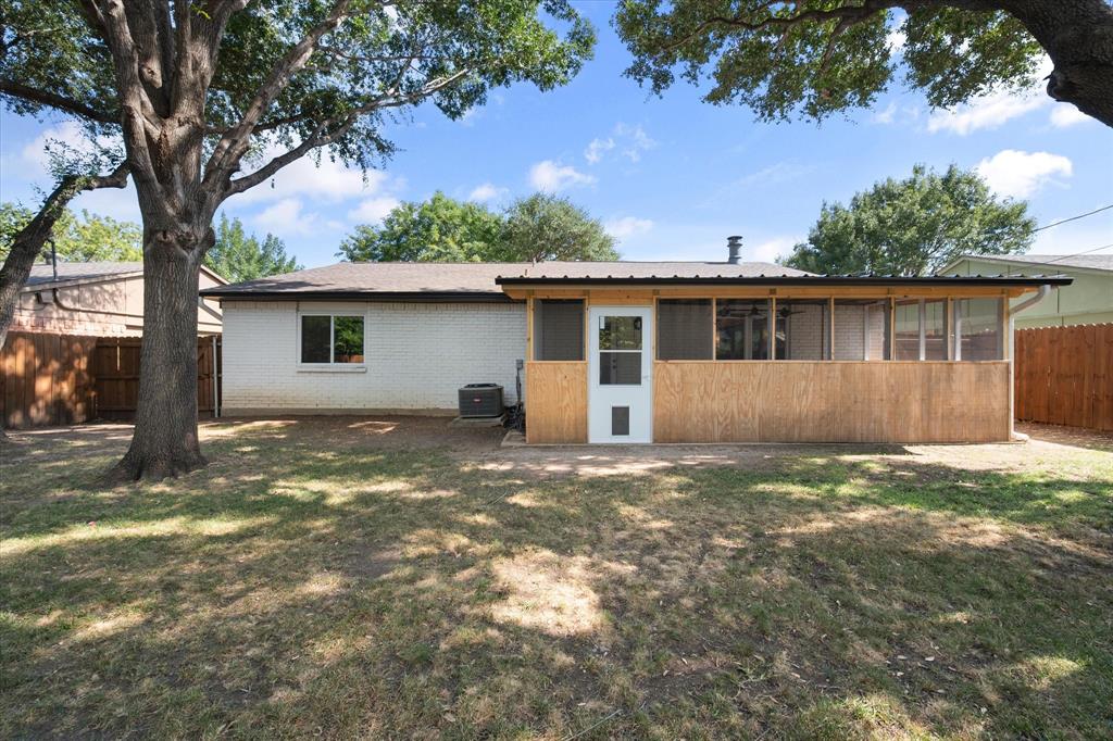 6909 Arborbrook Drive Property Photo 25