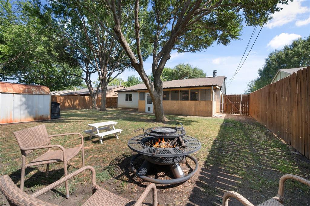 6909 Arborbrook Drive Property Photo 27