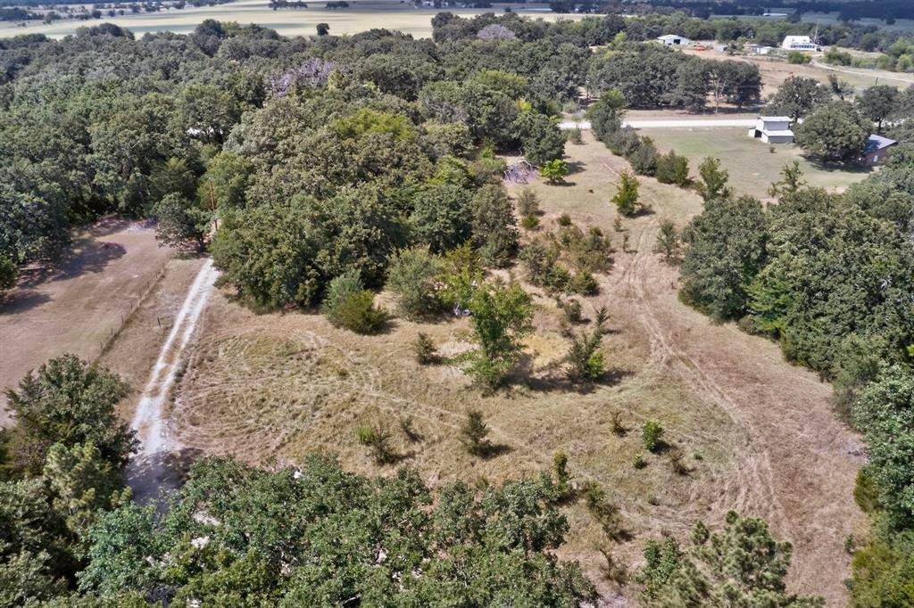 14266 Hickory Tree Lane Property Photo 8