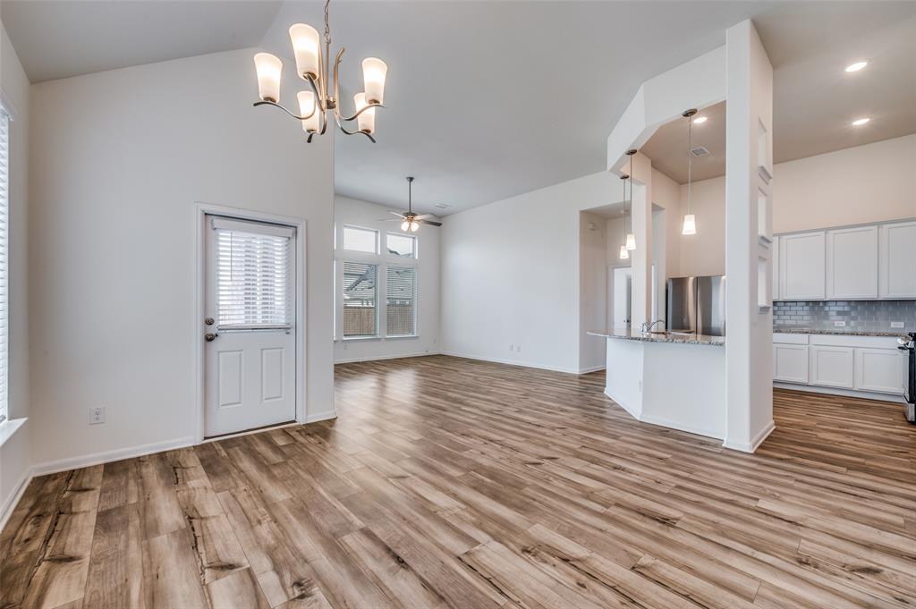 16309 Garden Drive Property Photo 4