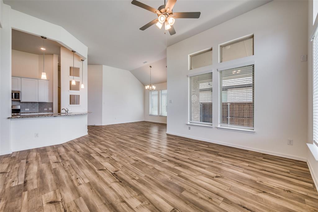 16309 Garden Drive Property Photo 7