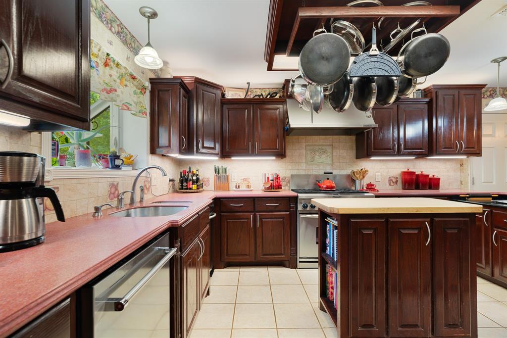 2850 Willow Bend Property Photo 21