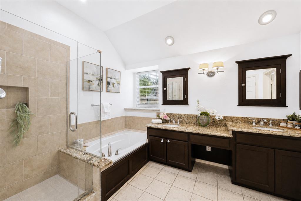 306 Fairfax Drive Property Photo 22