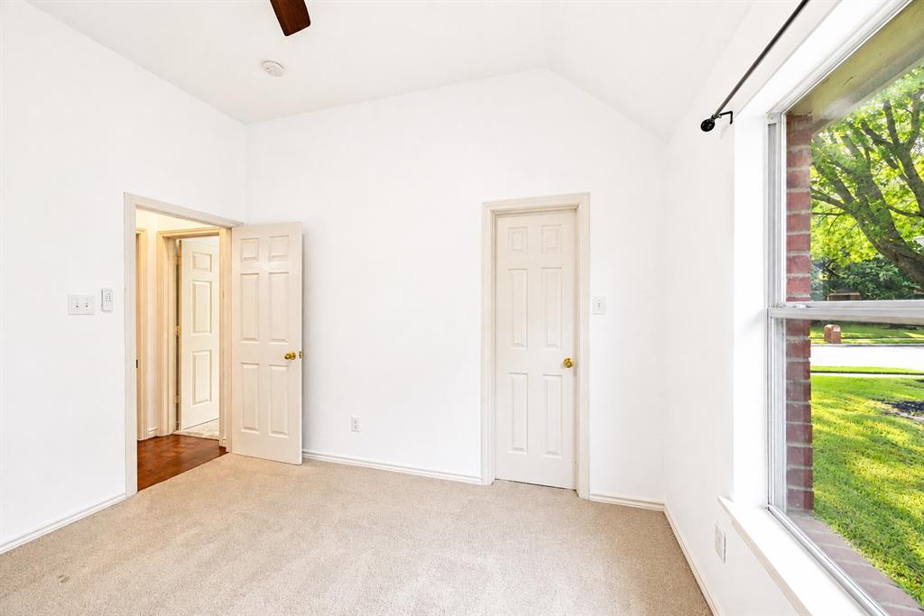 306 Fairfax Drive Property Photo 31